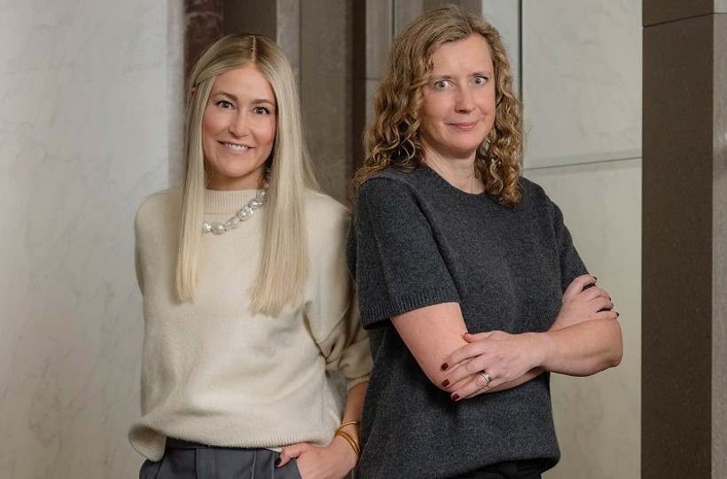 Linn Hansson och Jessica Eskilsson Frank  har tillsammans lång erfarenhet av att förvalta globala aktier. De är hjärnorna bakom Didner & Gerges nya hållbarhetsfond, Resilient World Small Cap.